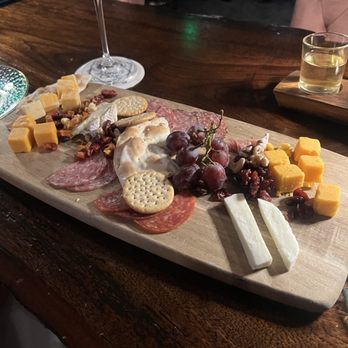 Baron's Table - Charcuterie board - Wine Bars Near Me - Tulare, California