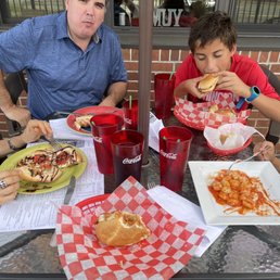 Pizza, calzone, subs, pasta