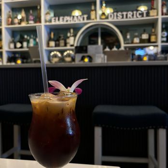 Elephant District - Thai Near Me - Brooklyn, New York
