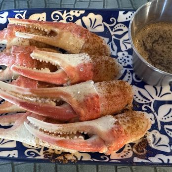Monroe Bay Oysterette - Appetizer. Snow crab claws. - Seafood Near Me - Haymarket, Virginia Monroe Bay Oysterette - Appetizer. Snow crab claws. - Seafood Near Me - Haymarket, Virginia