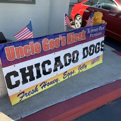 Uncle Goo’s Kiosk - Here is their sign!