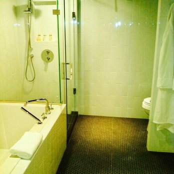 Thompson Chicago - Hotels Near Me - Chicago, Illinois