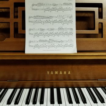 American Music World - Piano Stores Near Me - Elmhurst, Illinois