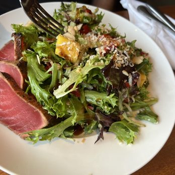 Seasons 52 - Maui Tuna Crunch - New American Near Me - Columbia, Maryland Seasons 52 - Maui Tuna Crunch - New American Near Me - Columbia, Maryland