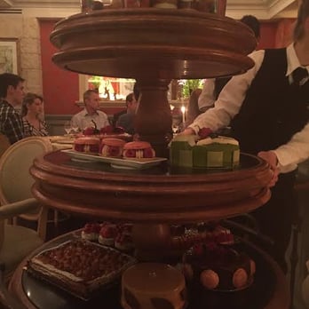 L'Oasis - Famous "caravane" of desserts - French Near Me - Mandelieu-La Napoule, 06