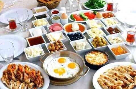 Emirgan Sütiş by null