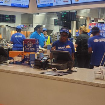 White Castle - This pic is of Jose and the "manager" - Fast Food Near Me - Clermont, Florida