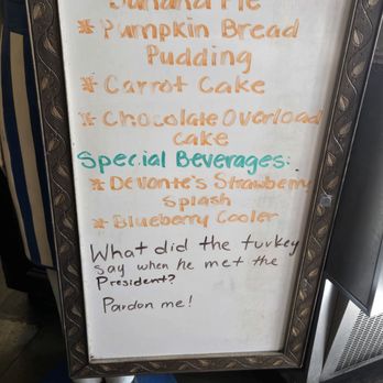 Crackers & Co Cafe - American Near Me - Mesa, Arizona