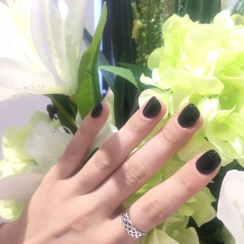Bilancia Nail Spa - Nail Salons Near Me - Chicago, Illinois