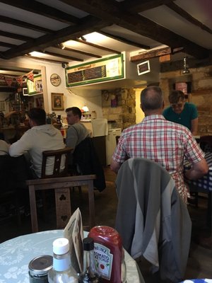Humble Pie n Mash by null