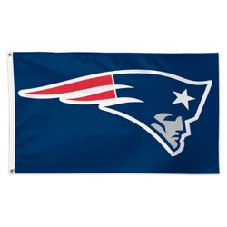 The FlagMan Store - Large Outdoor Sports Flags for your favorite team!