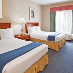 Holiday Inn Express & Suites Woodhaven