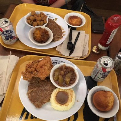 Johnny Cash’s Bar & BBQ by null