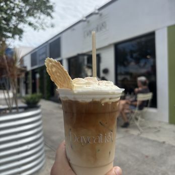 Daycation Coffee - Peach perfect - Coffee & Tea Near Me - St. Petersburg, Florida