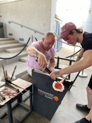 Hollywood Hot Glass by null