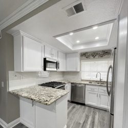 Delia's  Cleaning service - costumers Review