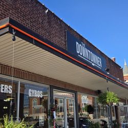 The Downtowner Casual Cafe