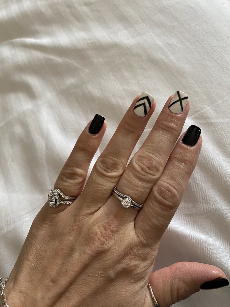 Exquisite Nails