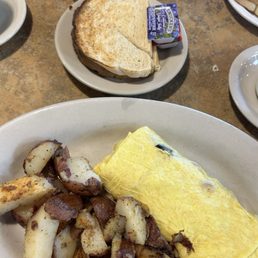 Create Your Own Omelette with ham, cheese & mushrooms. Country style potatoes