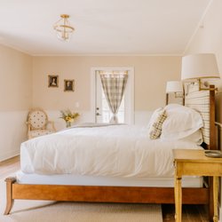 The Millbrook Inn - Bedroom 2, The Liberty