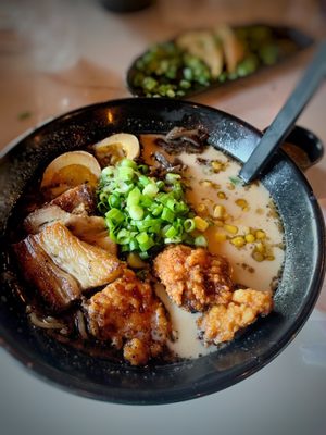Shokku Ramen by null