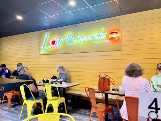 Bae's Burgers by null