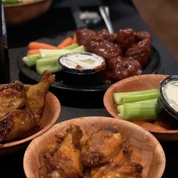 Duff's Famous Wings - Chicken Wings Near Me - Niagara Falls, New York Duff's Famous Wings - Chicken Wings Near Me - Niagara Falls, New York