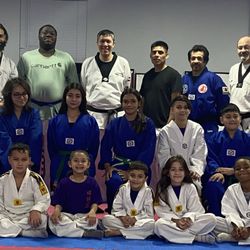 Champion Tae Kwon DO Institute - Teamwork