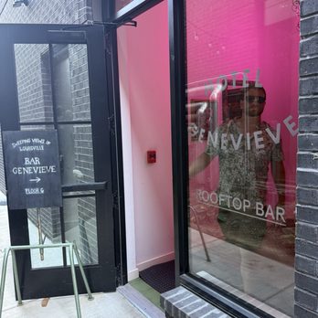 Hotel Genevieve - Front entrance - Wine Bars Near Me - Louisville, Kentucky