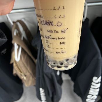 Tea Friends - Double O milk tea with boba and suppose to be with egg pudding - Bubble Tea Near Me - Menlo Park, California Tea Friends - Double O milk tea with boba and suppose to be with egg pudding - Bubble Tea Near Me - Menlo Park, California