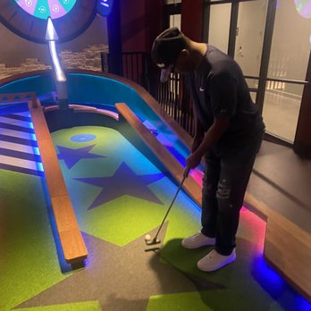 Puttshack - Shanks nickname putt - Mini Golf Near Me - Atlanta, Georgia