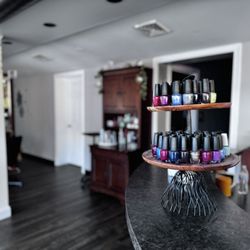 Aldus Jackson Salon & Spa - Inside of the Salon