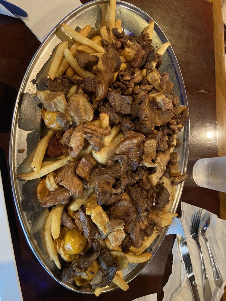 LA FONDA SPORTS BAR Updated November 2024 257 Photos & 112 Reviews