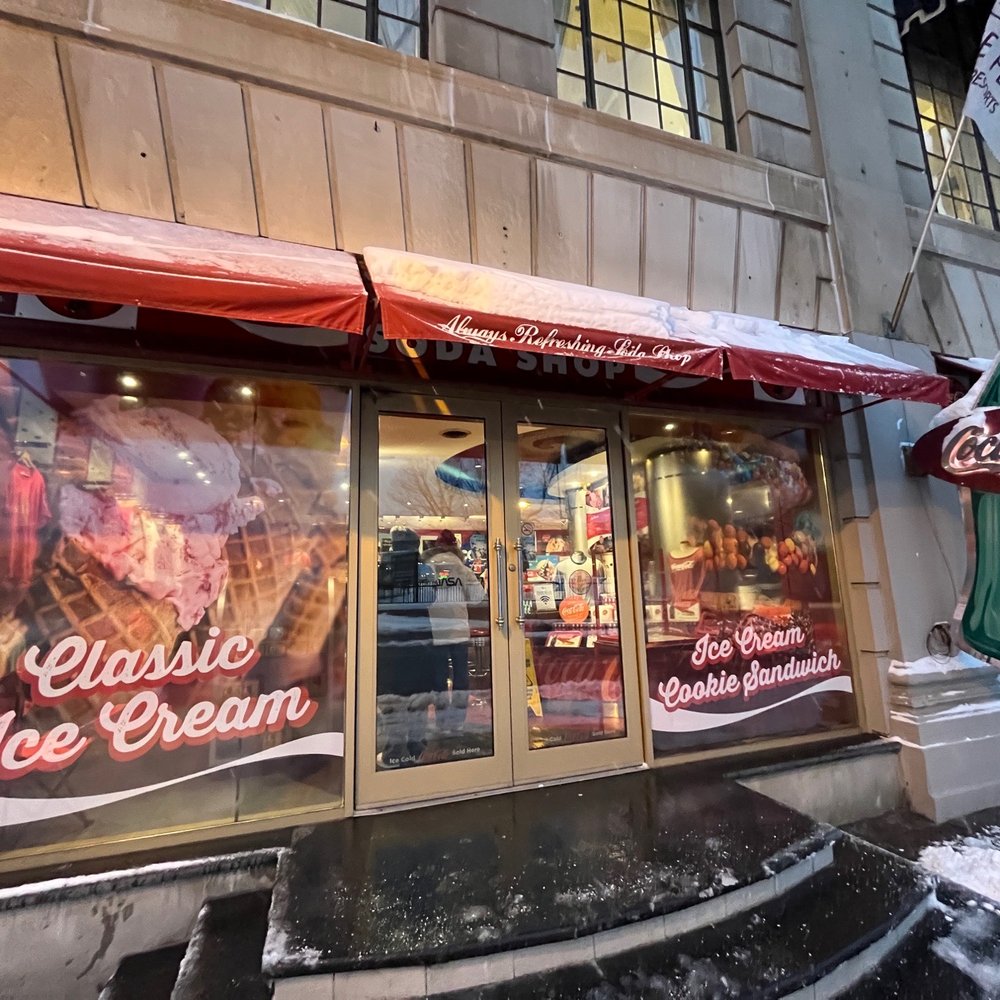 Coca Cola Store - Department Stores Near Me - Niagara Falls, Ontario