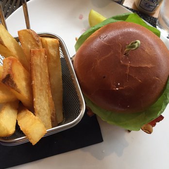 The Pembroke - Wagyu beef burger - French Near Me - Washington, DC, District of Columbia