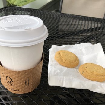 Ali'i Kula Lavender - Yelp check-in free tea and lavender shortbread cookies - Tours Near Me - Kula, Hawaii