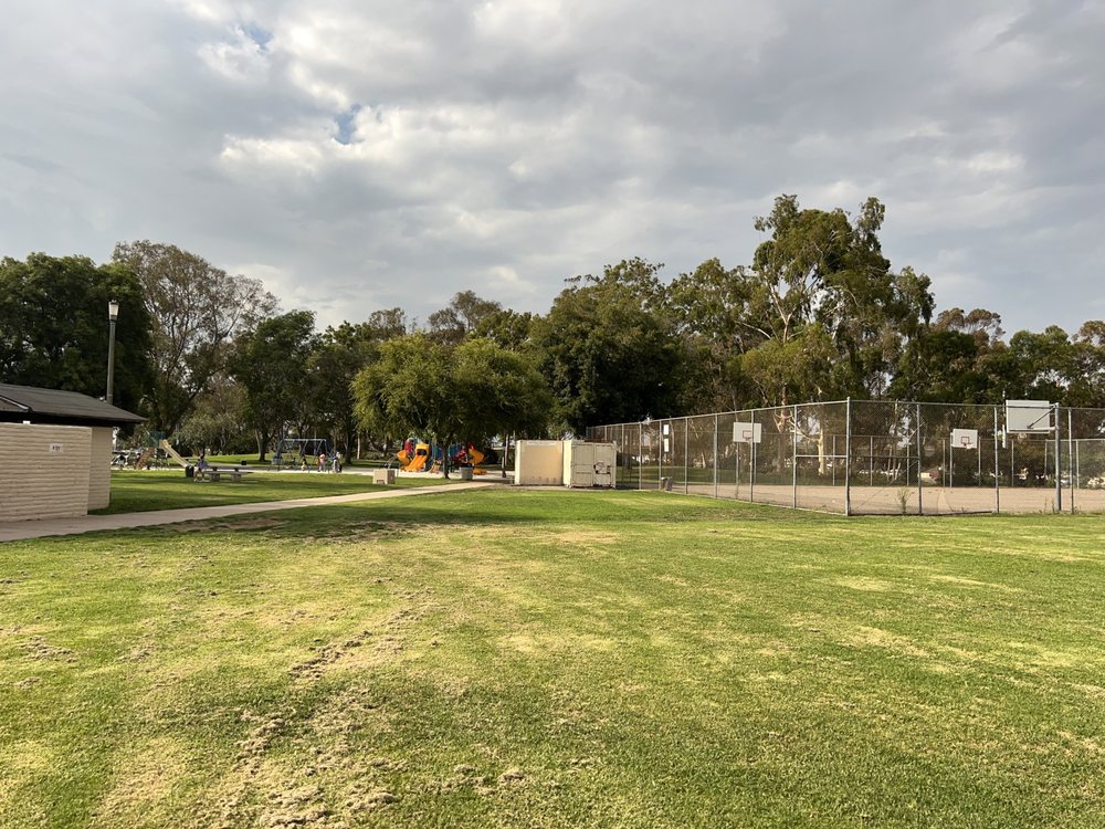 LINDBERGH NEIGHBORHOOD PARK Updated September 2024 73 Photos & 16 Reviews 41414199