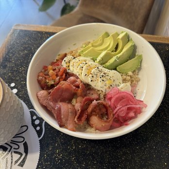 Rise Cafe - Coffee & Tea Near Me - Honolulu, Hawaii