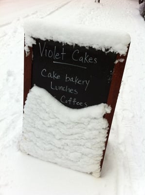 Violet Cakes by null
