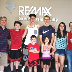 RE/MAX Great Basin Realty - RE/MAX Great Basin Realty would like to congratulate Anthony & Jennifer on their recent home purchase...