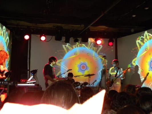 40 Watt Club by null