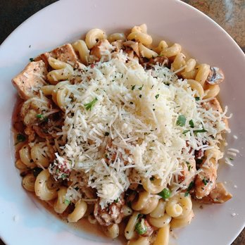 D'anna's Cafe Italiano - Pancetta Brandy chicken - Italian Near Me - Bellingham, Washington