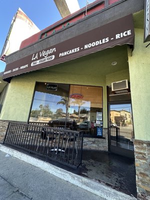 LA Vegan by null