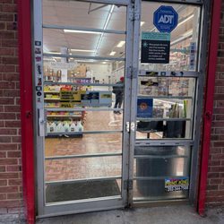 24/7 Convenience & Vaporizer