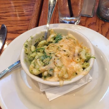Misconduct Tavern - Half sized mac and cheese with spinach, bacon, and pesto. YUM. - Bars Near Me - Philadelphia, Pennsylvania
