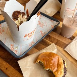 Jefferson Fry Co - Bbq fries and Classic Burger