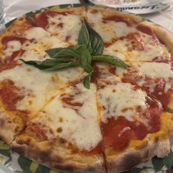 Locanda Ischia - MARGHERITA pizza - Italian Near Me - San Jose, California Locanda Ischia - MARGHERITA pizza - Italian Near Me - San Jose, California