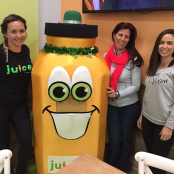 Juice 2 U Organic Kitchen - The team. Great group of people. Including Mr Juice. - Juice Bars & Smoothies Near Me - Pompano Beach, Florida Juice 2 U Organic Kitchen - The team. Great group of people. Including Mr Juice. - Juice Bars & Smoothies Near Me - Pompano Beach, Florida