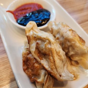 dan modern chinese - Pan fried dumpling pork and shrimp - Chinese Near Me - Long Beach, California