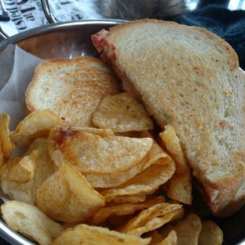 Perry Street Brewing - Grilled peanut butter and jelly with bacon - Breweries Near Me - Spokane, Washington
